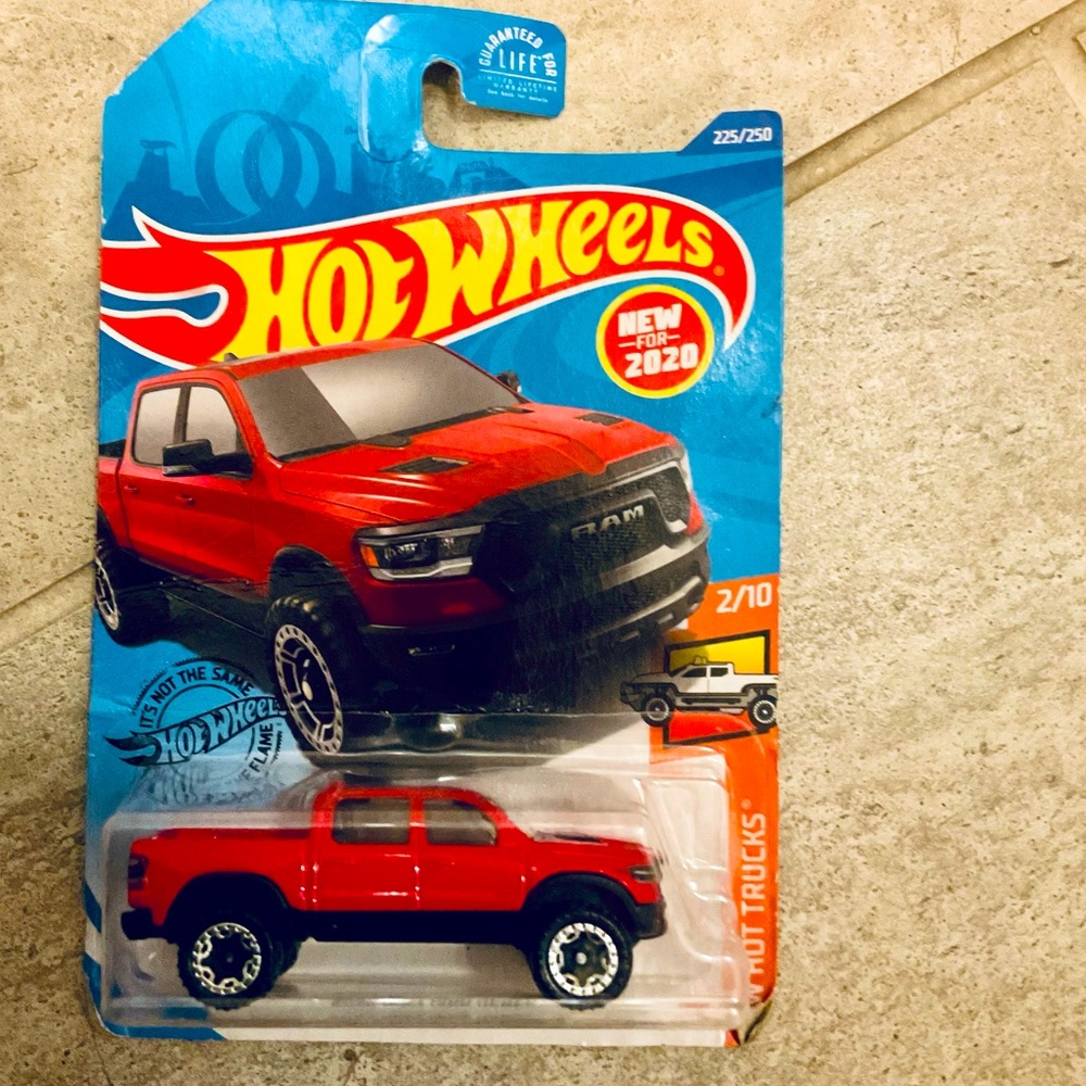NEW Hot Wheels 2020 Ram 1500 Rebel ⚡️